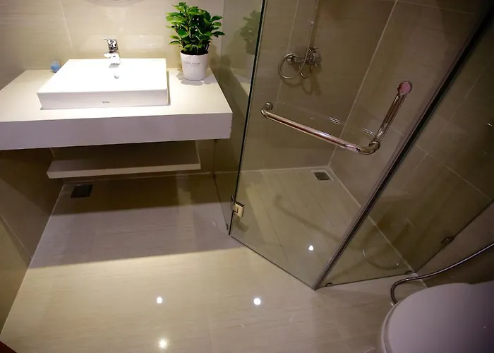 Saigon Garden Hill Resort & Apartment